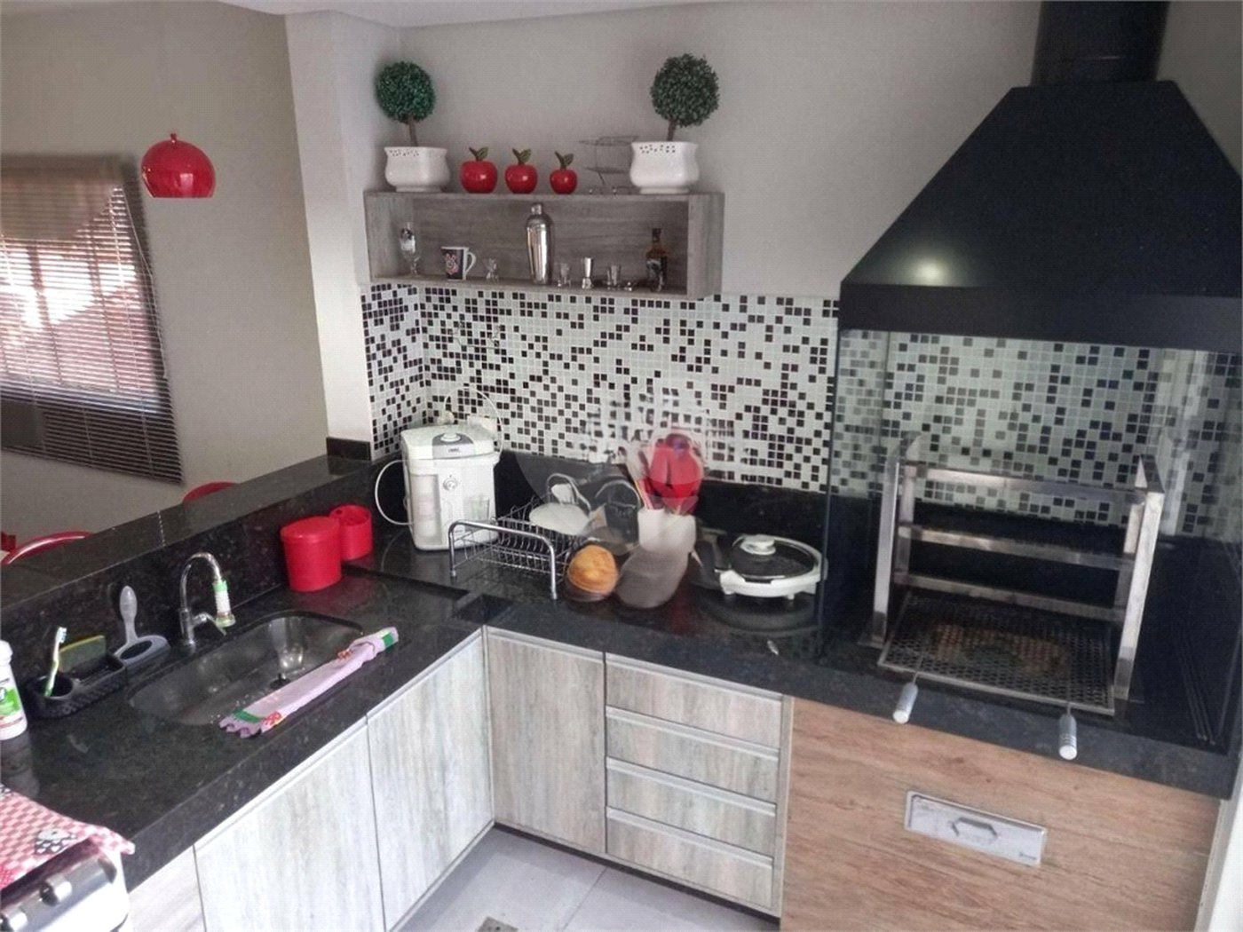 Casa à venda com 3 quartos, sendo 1 suíte, em Vila Assis, Sorocaba, SP
