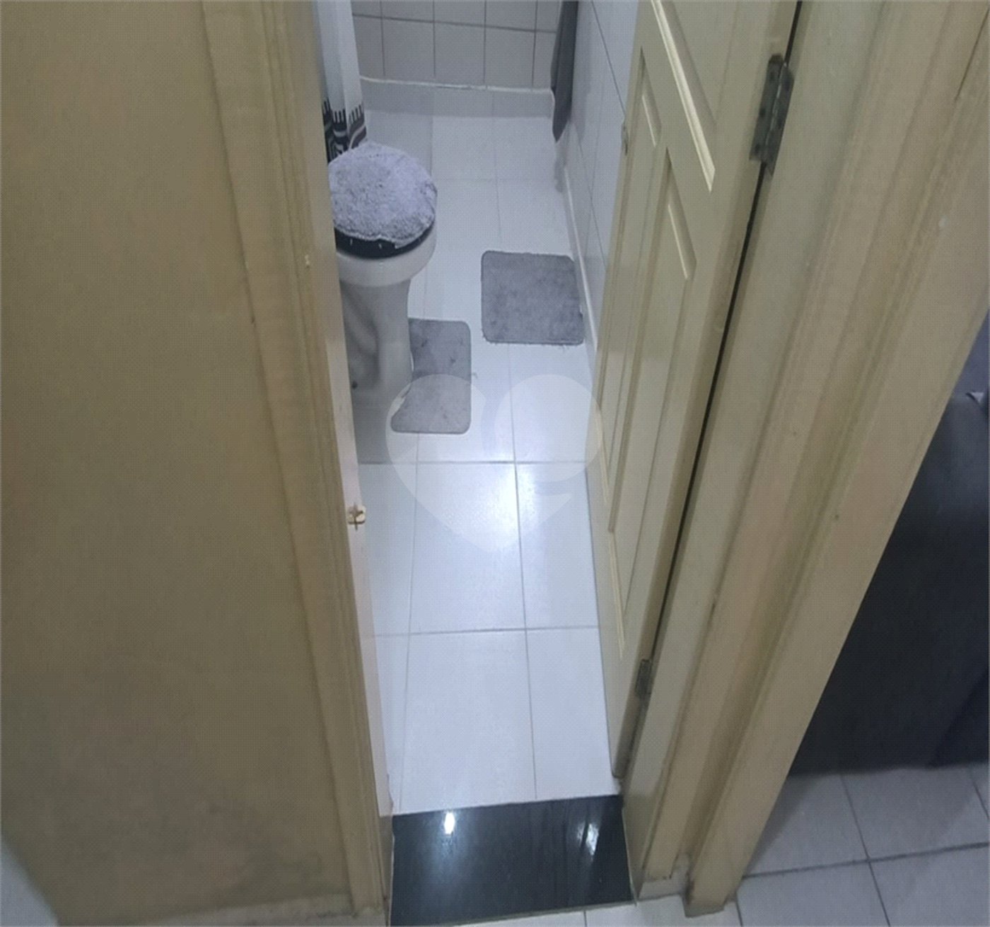 Casa Térrea à venda com 5 quartos, sendo 1 suíte, em Chora Menino, São Paulo, SP