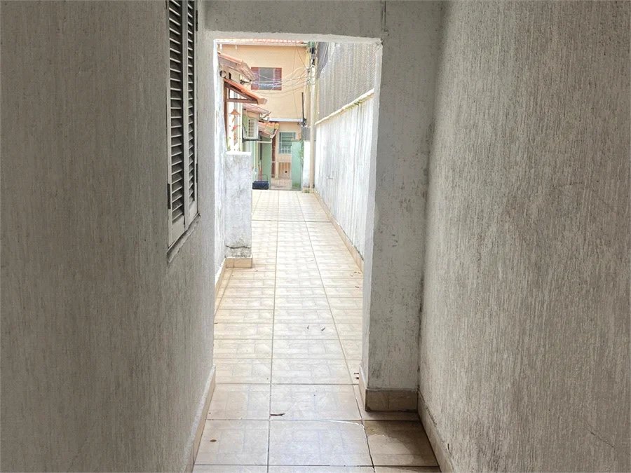 Terreno 10 X 30m,ideal para construtor, com casa principal, mais 3 casas no mesmo terreno e gerando renda, em Perdizes - São Paulo