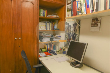 Apartamento à venda com 3 quartos, sendo 1 suíte, em Jardim Paulista, São Paulo, SP