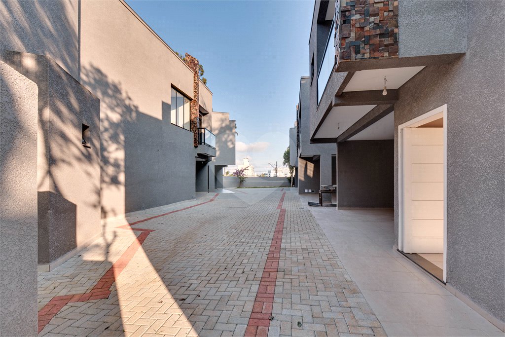 Casa à venda com 4 suítes no condomínio Reserva Robélia, São Paulo - SP