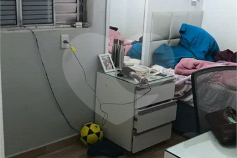 IMÓVEL COM SOBRADO + OUTRA CASA NO TERRENO, ÓTIMA PARA RENDA OU FAMÍLIA GRANDE