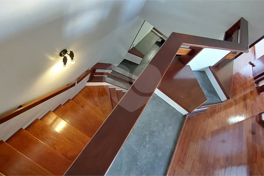 SOBRADO COM DESIGN EXCLUSIVO E LAZER COMPLETO 3 DORMITÓRIOS SENDO 1 SUÍTE