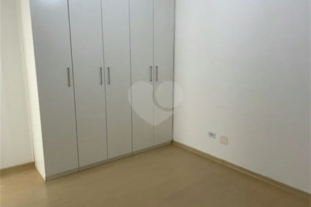 Apartamento para locação em Valinhos -SP 3 quartos, 1 banheiro, 1 vaga.