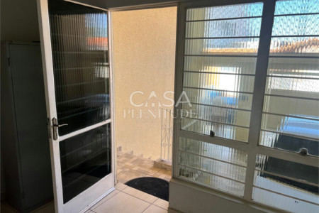 Sobrado à venda com 1 quarto, sendo 2 suítes, em Vila Santana, Sorocaba, SP