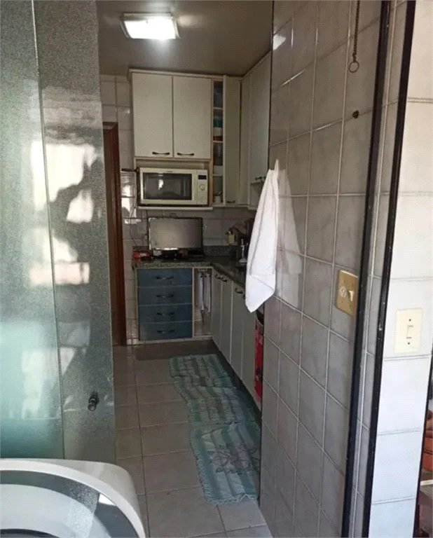 Apartamento à venda com 3 quartos, sendo 1 suíte, em Vila Hamburguesa, São Paulo, SP