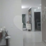 Casa à venda com 3 quartos, sendo 1 suíte,  no condomínio Forest Hills, Guarulhos - SP