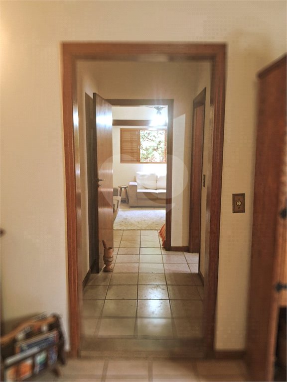 Casa à venda com 3 quartos, sendo 1 suíte, no condomínio Acmti - Colinas do Mosteiro, Terras de Itaici e Recanto dos Pássaros, Indaiatuba - SP