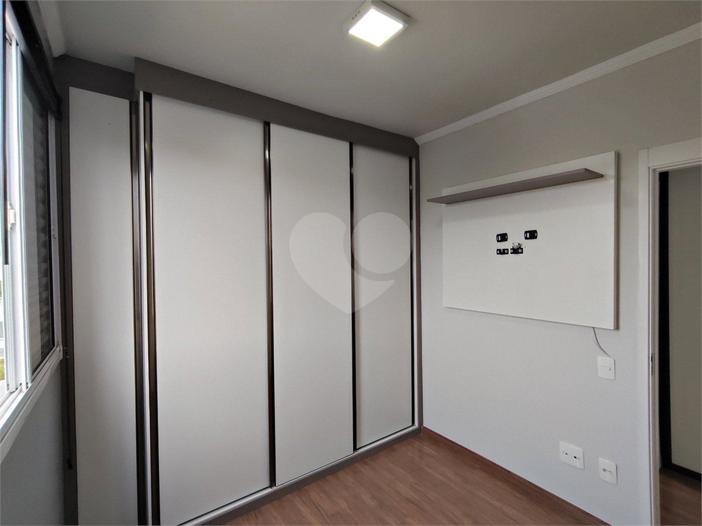 Apartamento à venda com 2 quartos em Vila dos Bandeirantes, Itapetininga, SP