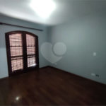 Sobrado à venda com 3 quartos, sendo 1 suíte, em Chácara Santo Antônio, São Paulo, SP