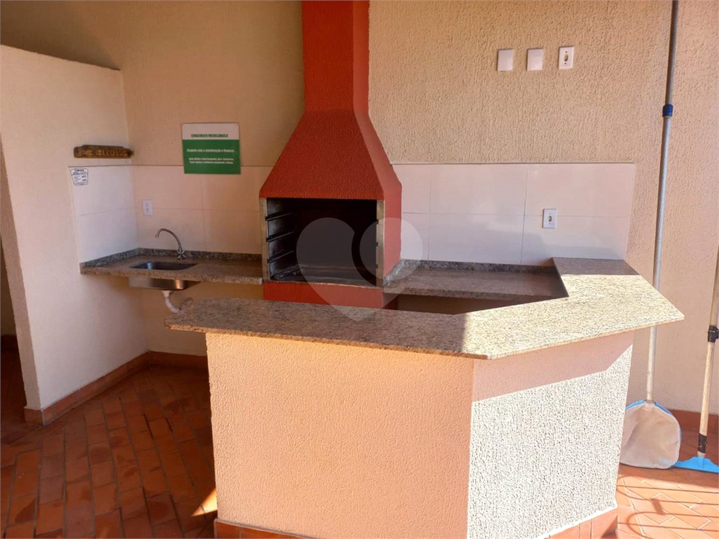 Apartamento no Condomínio Michelangelo