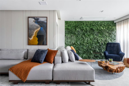 Apartamento à venda com 4 quartos, sendo 2 suítes,  em Vila Mariana, São Paulo, SP