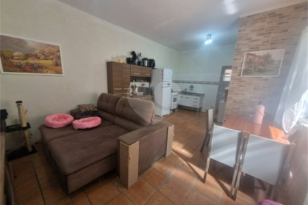 Casa à venda com 3 quartos, sendo 1 suíte, no Centro, Vinhedo, SP