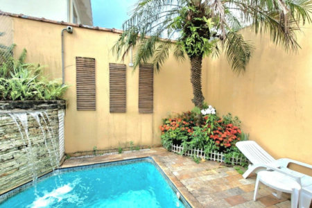Casa com 3 dormitórios à venda, 182 m² por R$ 1.390.000,00 - Campo Grande - Santos/SP