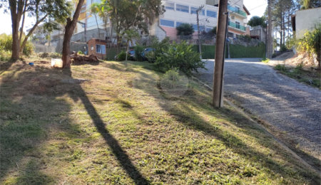 Terreno à venda no condomínio Fontes Felipe Silva, São Paulo - SP