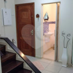 Duplex à venda com 3 quartos, sendo 1 suíte, em Enseada, Guarujá, SP