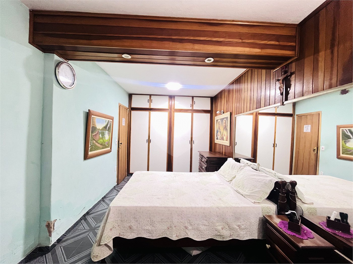 Casa à venda com 4 quartos, sendo 1 suíte, em Campo Grande, Rio de Janeiro, RJ