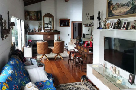 Casa à venda com 3 quartos, sendo 1 suíte,  em Jardim Leonor, São Paulo, SP