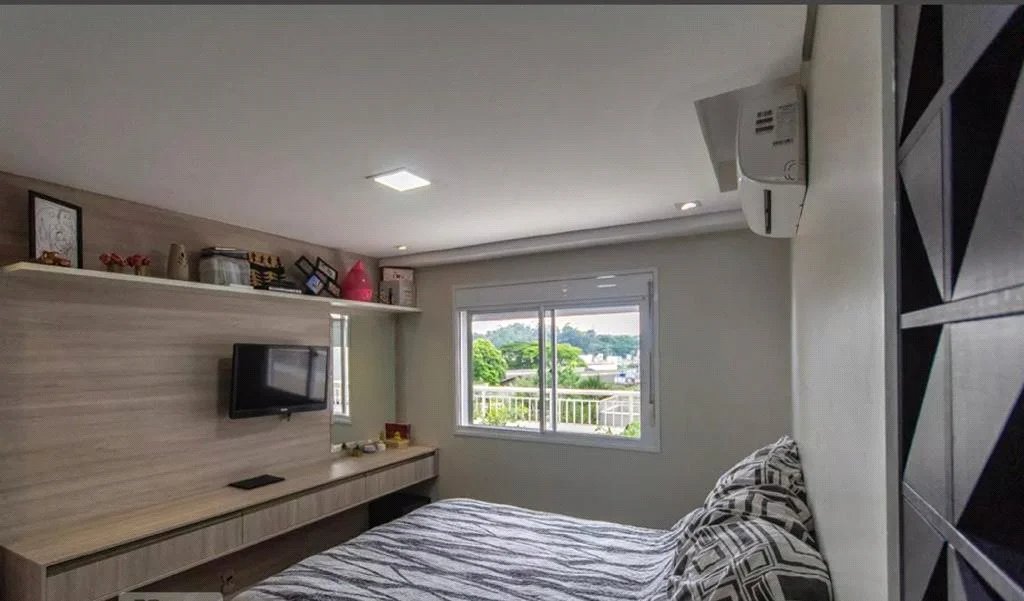 Apartamento à venda com 3 quartos, sendo 1 suíte,  em Jardim Vazani, São Paulo, SP