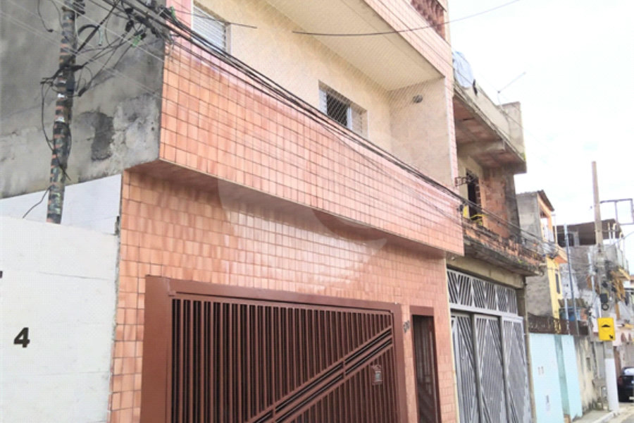 Sobrado à venda com 3 quartos, sendo 1 suíte,  em Freguesia do Ó, São Paulo, SP