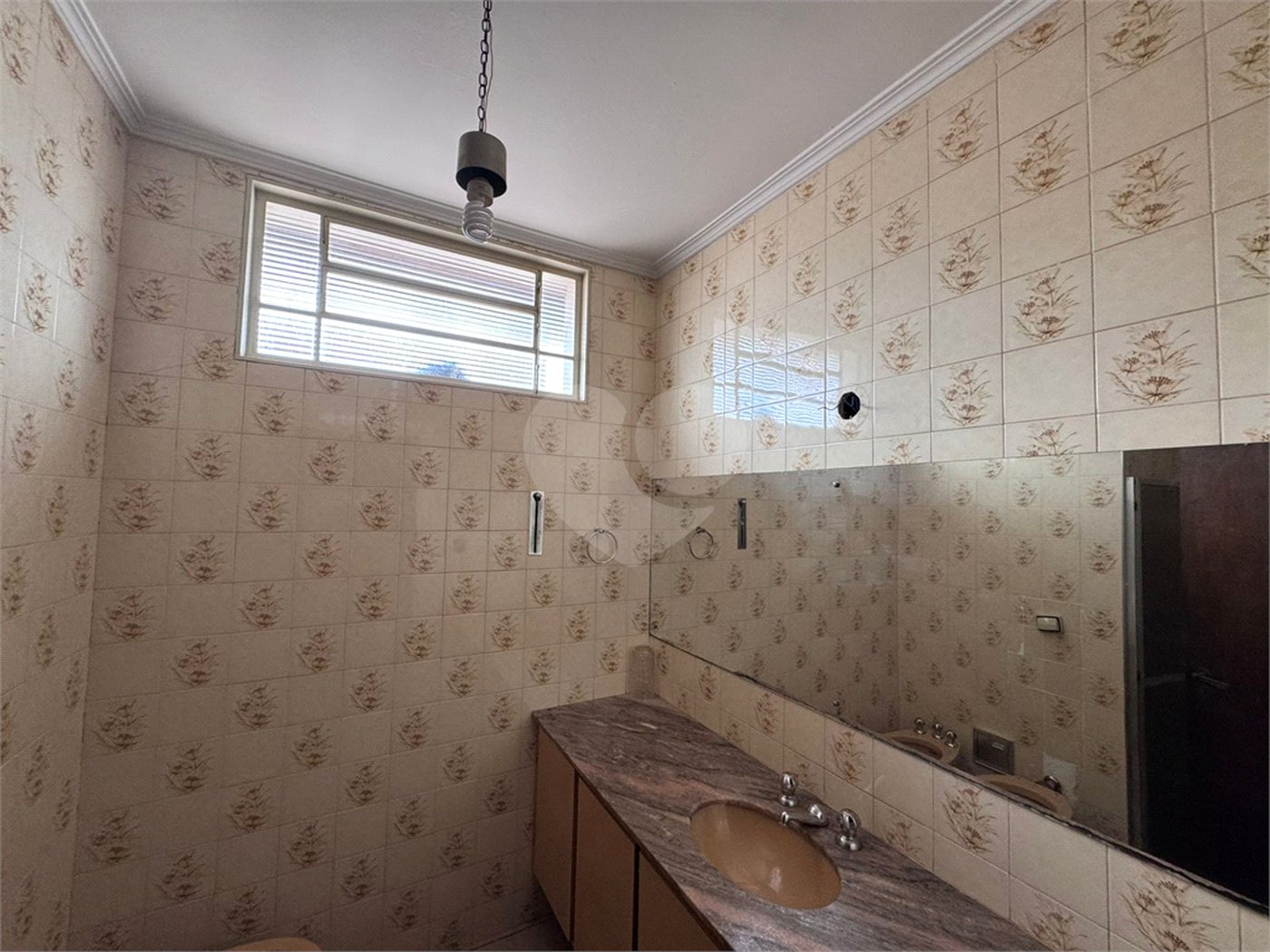 Sobrado à venda com 4 quartos, sendo 3 suítes, em Jardim América, Ribeirão Preto, SP