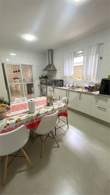 Casa à venda com 4 suítes no condomínio Real Park - Vila Oliveira, Mogi das Cruzes - SP