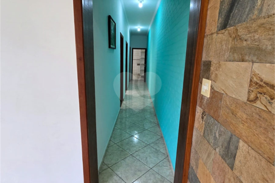 Casa à venda com 3 quartos, sendo 1 suíte, em Vila Pereira Cerca, São Paulo, SP