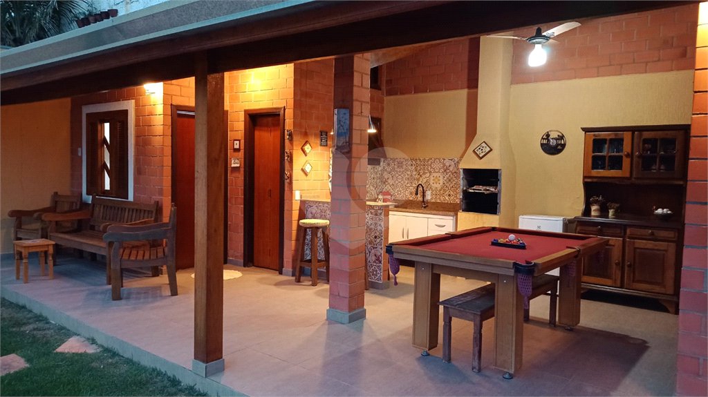 Casa à venda ou para alugar com 3 quartos, sendo 1 suíte, no condomínio Paysage Noble, Vargem Grande Paulista - SP
