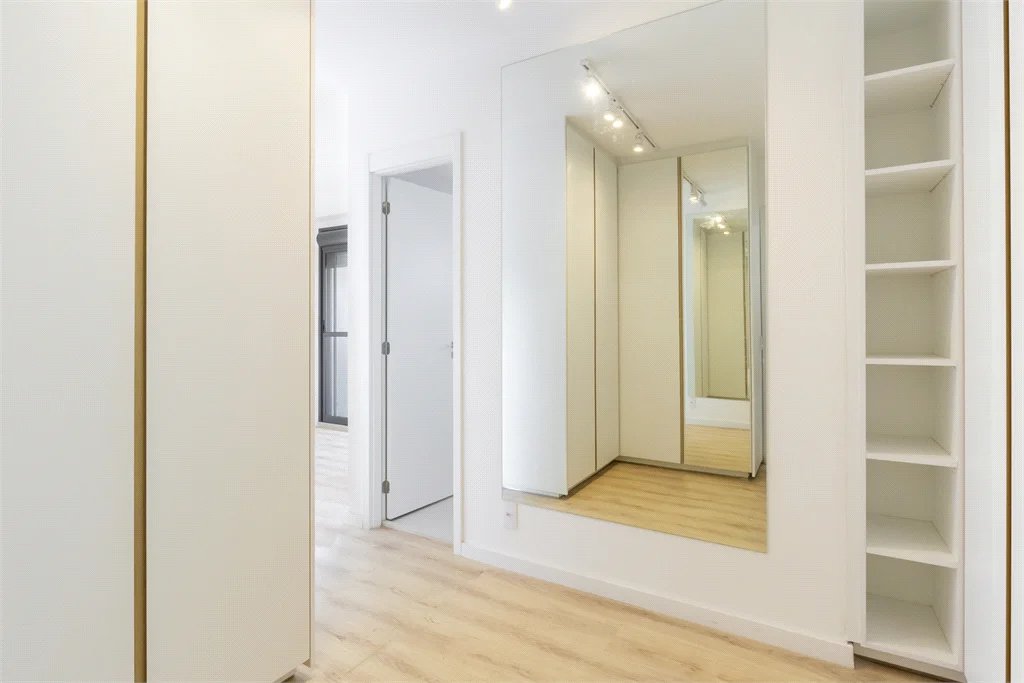 Apartamento à venda com 2 suítes em Pinheiros, São Paulo, SP
