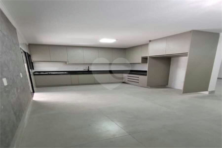 Casa Térrea à venda com 3 quartos, sendo 1 suíte,  em Jardim Sevilha, Indaiatuba, SP