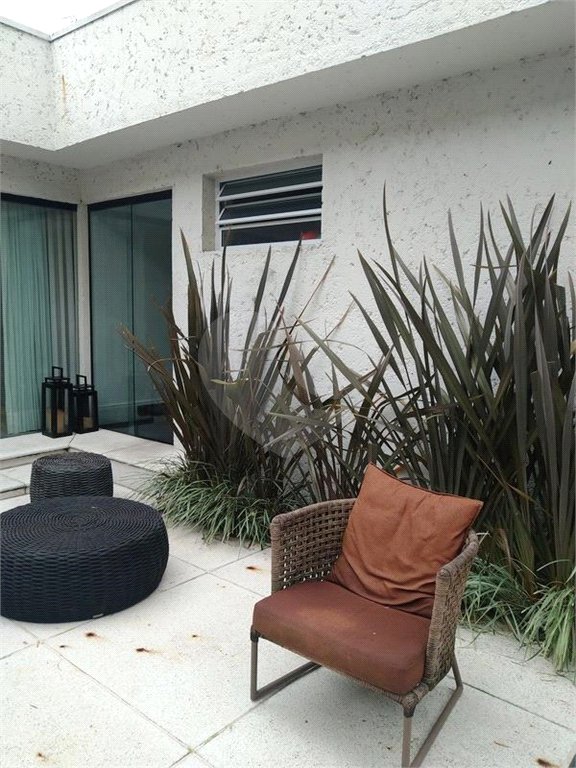 Casa à venda com 4 quartos, sendo 3 suítes, em Vila Tramontano, São Paulo, SP