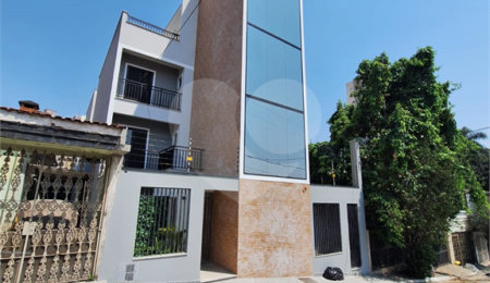 Casa à venda com 2 quartos no condomínio Residencial Carambola, São Paulo - SP