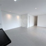 Apartamento à venda com 3 quartos, sendo 1 suíte, em Vila Leopoldina, São Paulo, SP