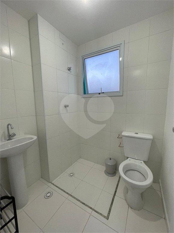 Apartamento à venda com 2 quartos em Botujuru, Mogi das Cruzes, SP