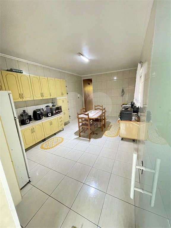 Casa à venda com 3 quartos em Cidade Boa Vista, Suzano, SP