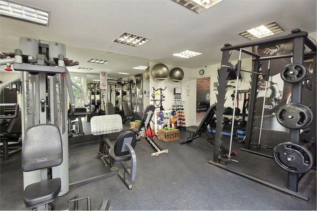 Apartamento à venda com 3 quartos, sendo 1 suíte, em Indianópolis, São Paulo, SP