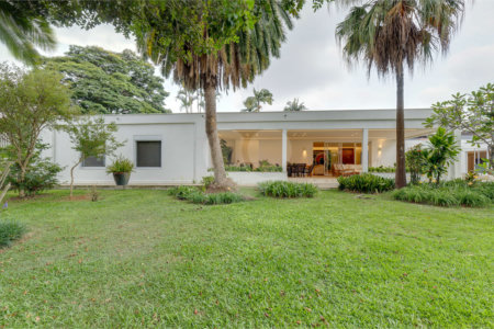 Casa Térrea à venda ou para alugar com 4 suítes em Alto da Boa Vista, São Paulo, SP