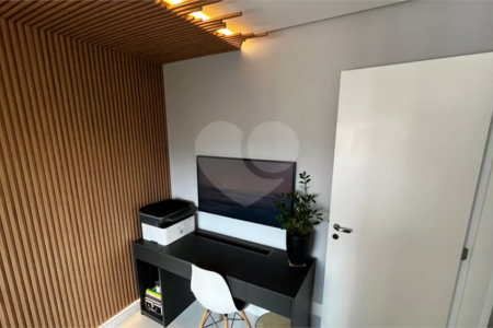 Apartamento à venda com 3 quartos, sendo 1 suíte,  em Jardim Pereira Leite, São Paulo, SP