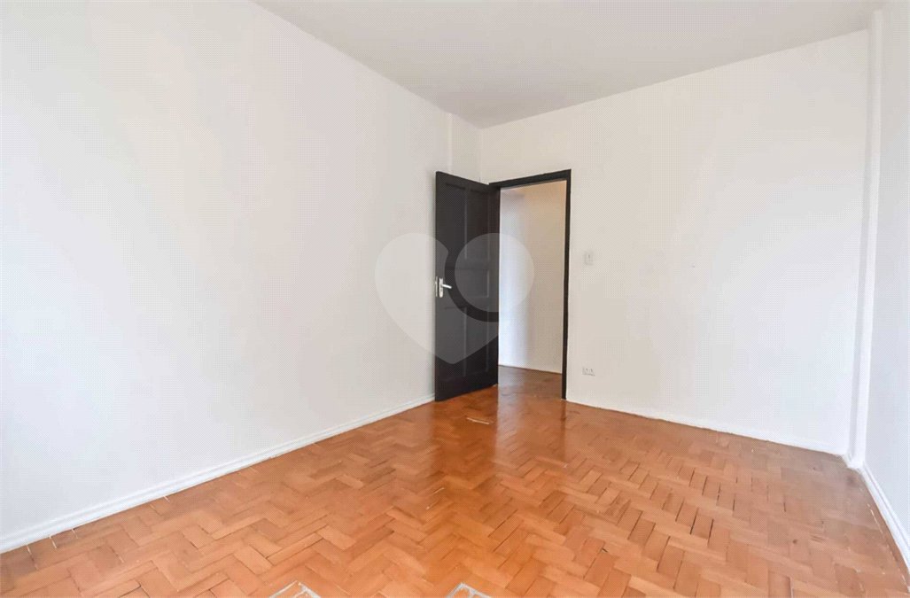 Apartamento à venda com 2 quartos, sendo 1 suíte, em Vila Mariana, São Paulo, SP