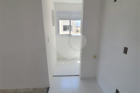 Casa à venda com 2 quartos, sendo 1 suíte, em Parque Vitória, São Paulo, SP