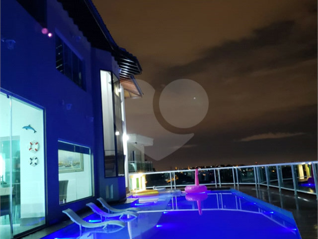 Casa à venda com 3 quartos, sendo 2 suítes,  em Horto, São Paulo, SP