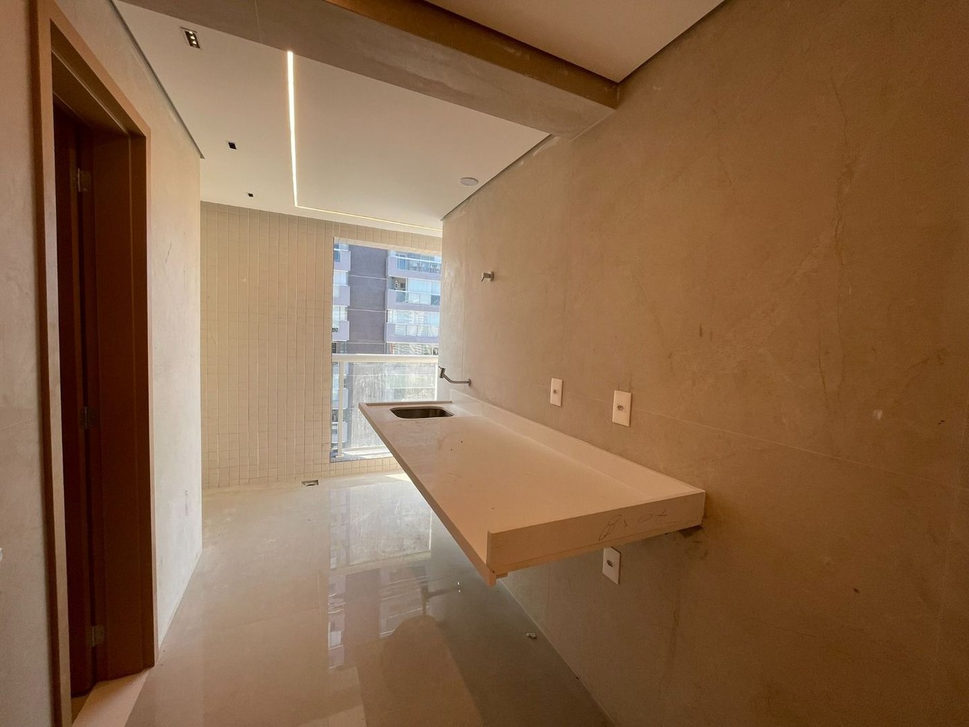 Cobertura com 3 dormitórios à venda, 238 m² por R$ 5.500.000,00 - Embaré - Santos/SP