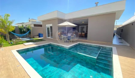 Casa Térrea à venda com 3 suítes em Medeiros, Jundiaí, SP