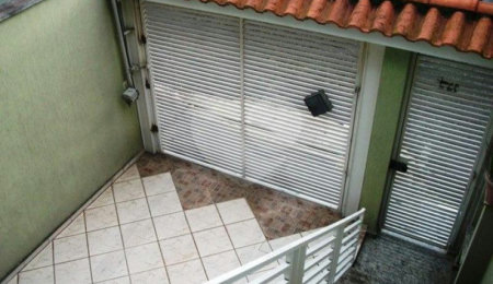 Sobrado à venda com 3 suítes em Parada Inglesa, São Paulo, SP