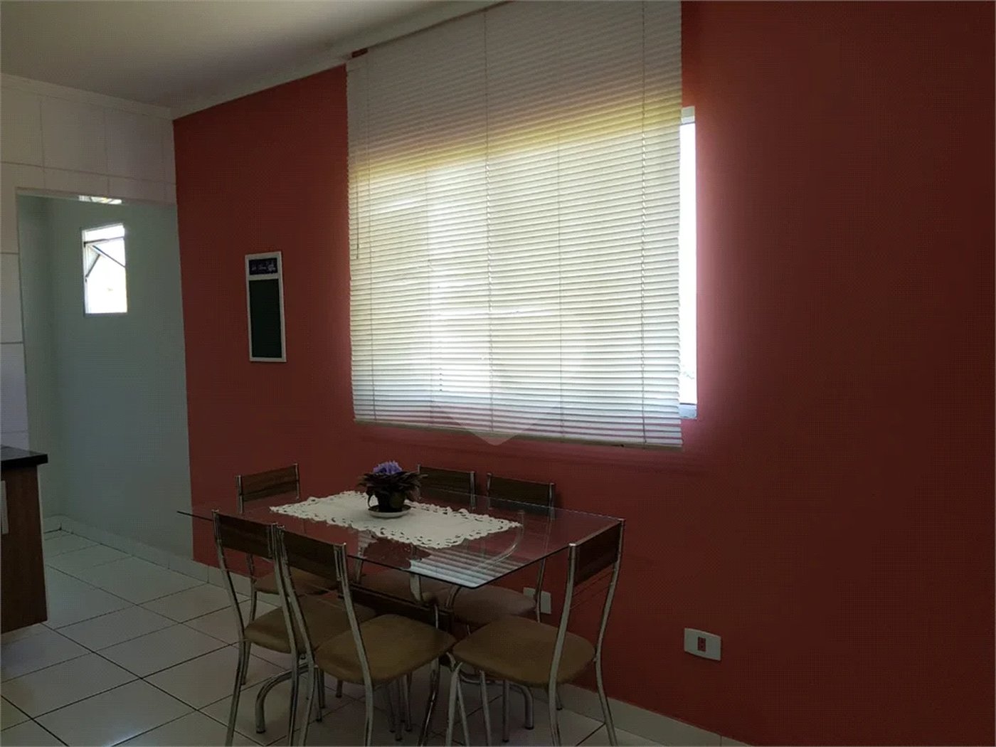 Chácara à venda com 4 quartos, sendo 3 suítes, em Monterrey, Louveira, SP