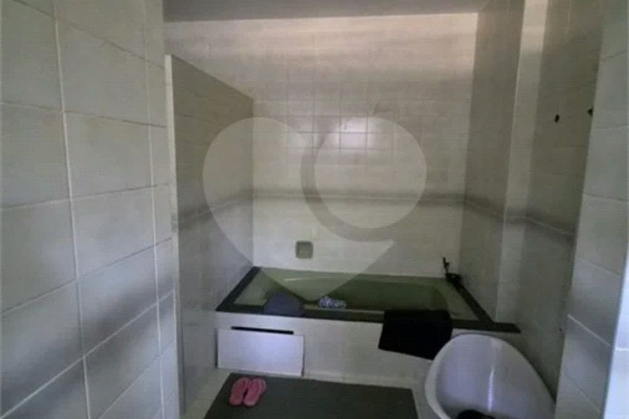 Condomínio à venda com 6 suítes em Cumbari, Mairiporã, SP