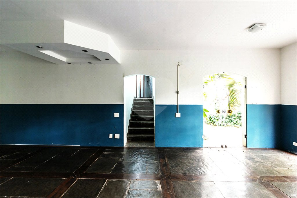 Casa à venda com 4 quartos, sendo 1 suíte, em Jardim das Bandeiras, São Paulo, SP