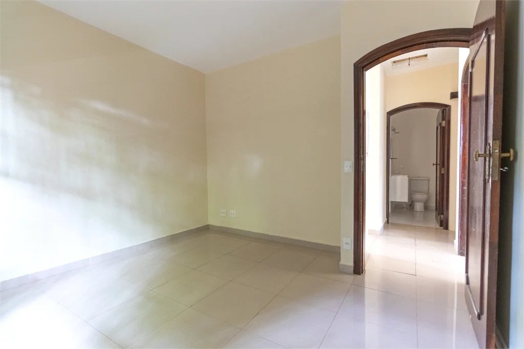 Casa à venda com 3 quartos, sendo 1 suíte, em Brooklin Paulista, São Paulo, SP