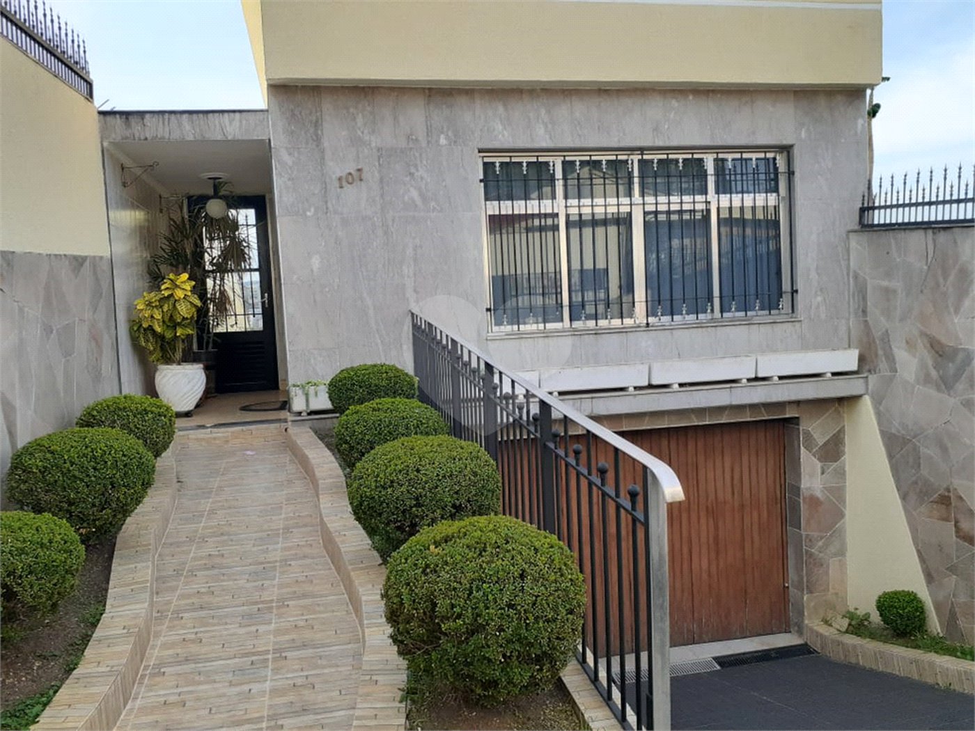 Sobrado à venda com 3 quartos, sendo 1 suíte, em Vila Maria Alta, São Paulo, SP
