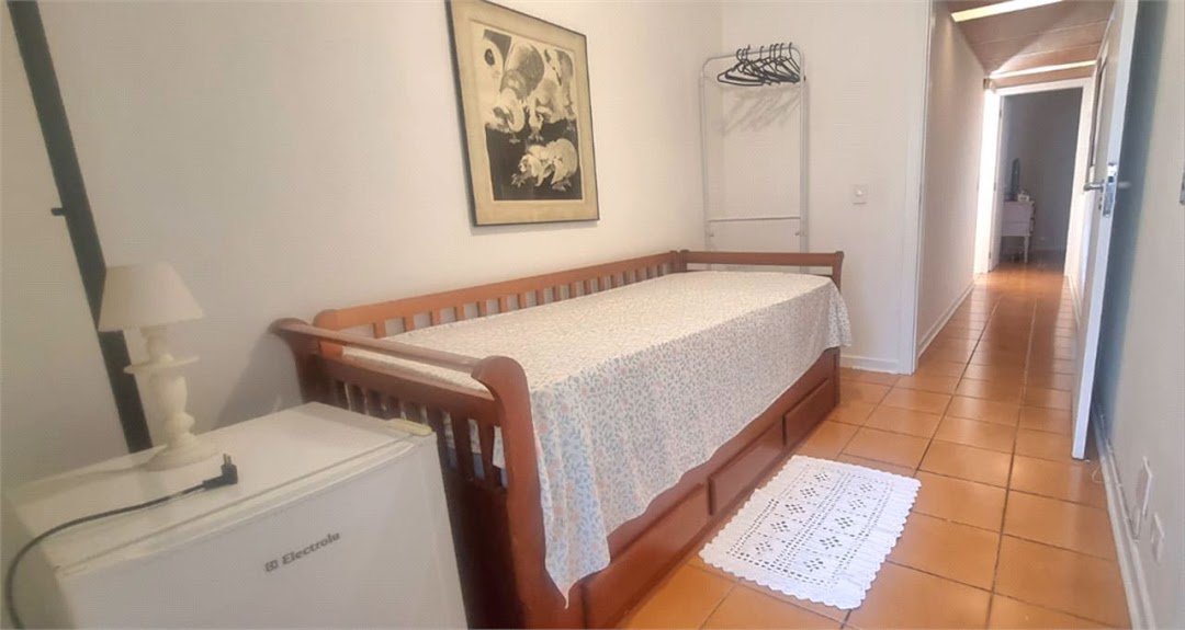 Apartamento porteira fechada com vista para o mar e lazer completo em Pitangueiras – Guarujá